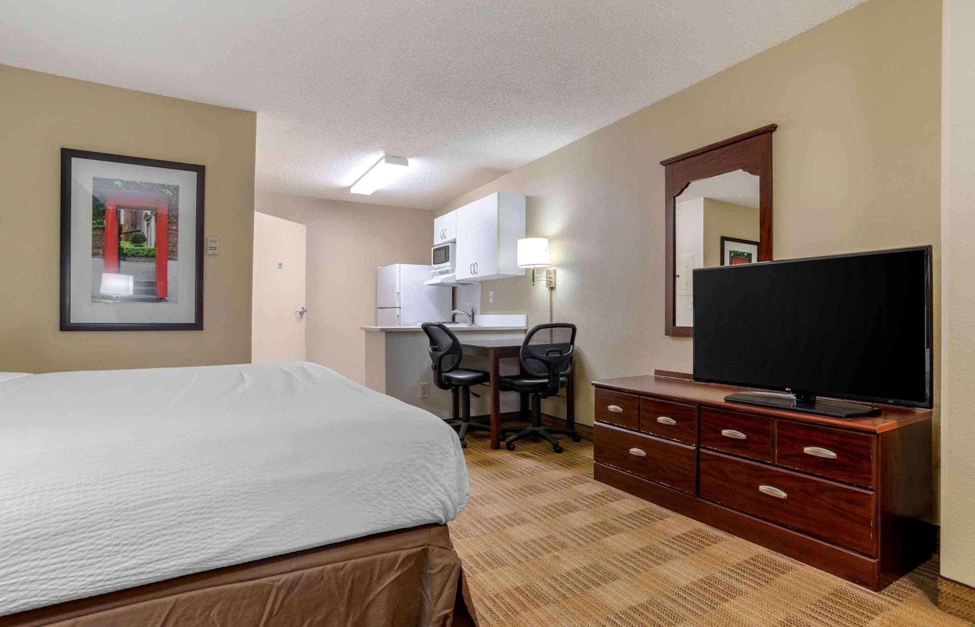 Extended Stay America Suites - Huntsville - Us Space And Rocket Center Eksteriør billede